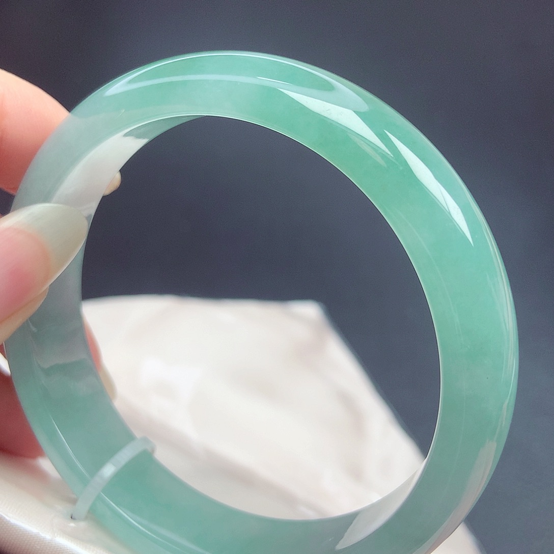 翡翠未镶嵌手镯58.5圈口