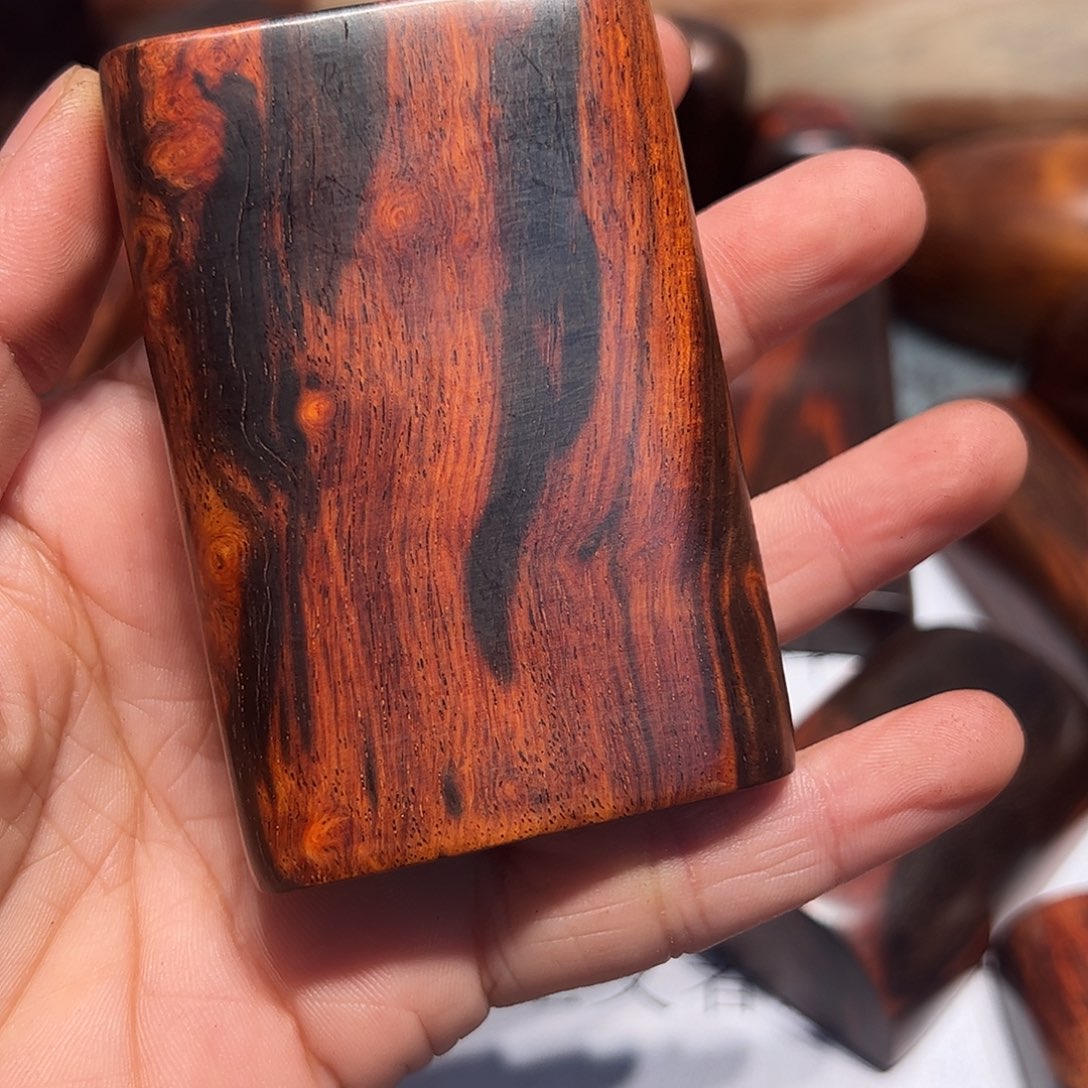 交趾黄檀（大红酸枝）用****0