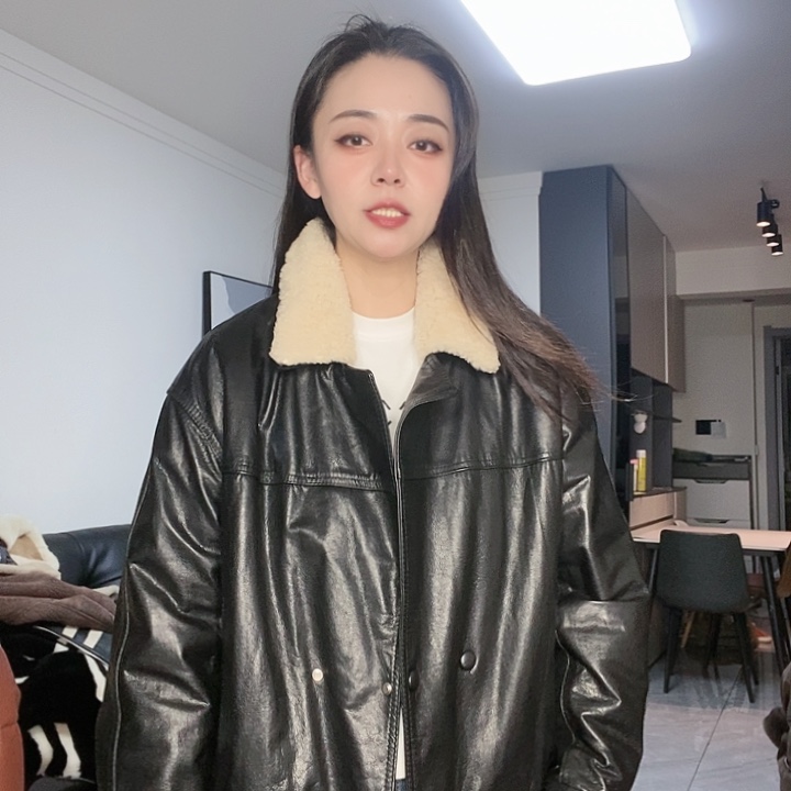 小牛皮油蜡棉服L120斤左右