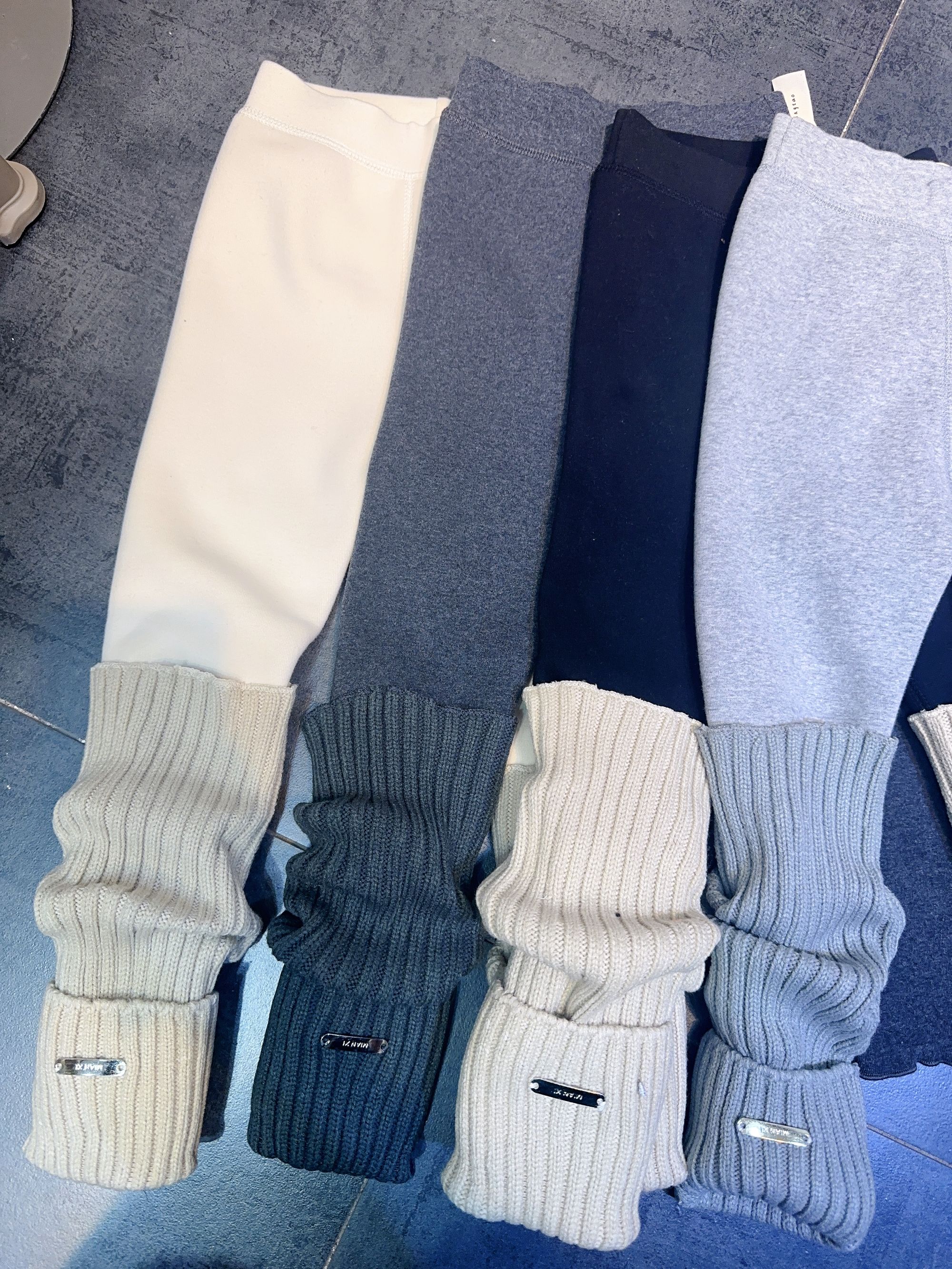 8539款儿童一体绒打底裤