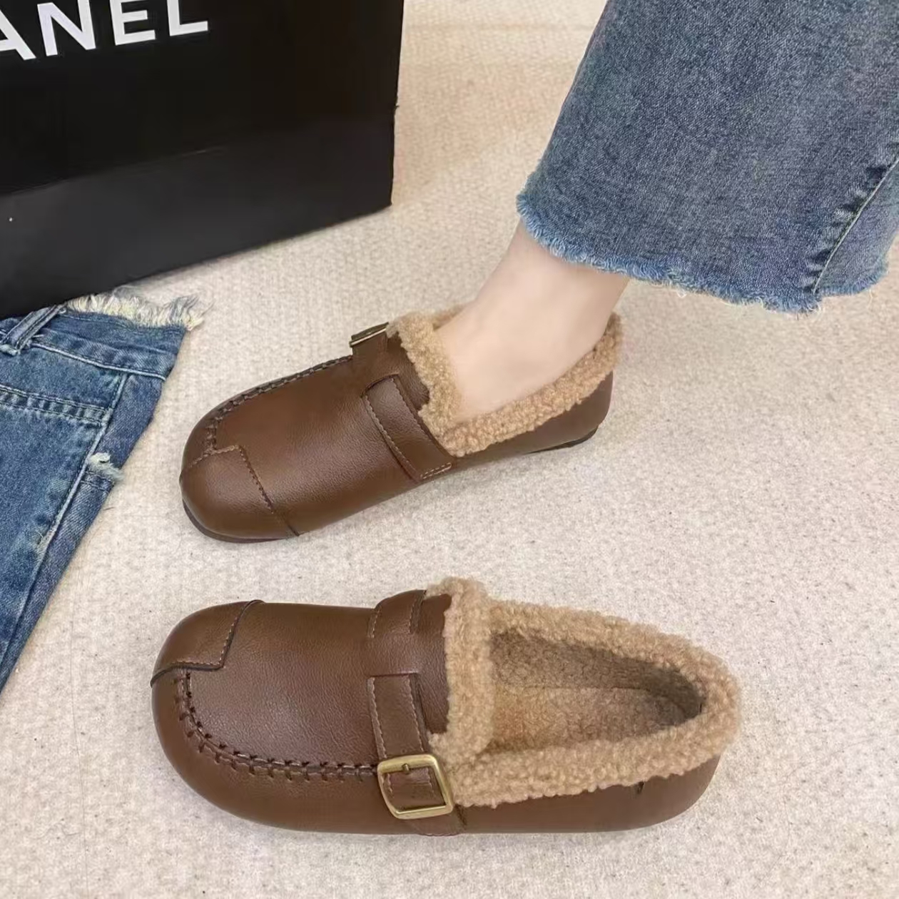 【粉丝福利】2025秋冬加厚棉鞋豆豆鞋百搭软底防滑保暖复古5093