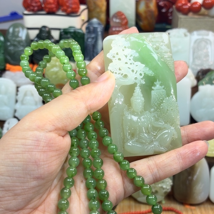 和田玉未镶嵌颈饰