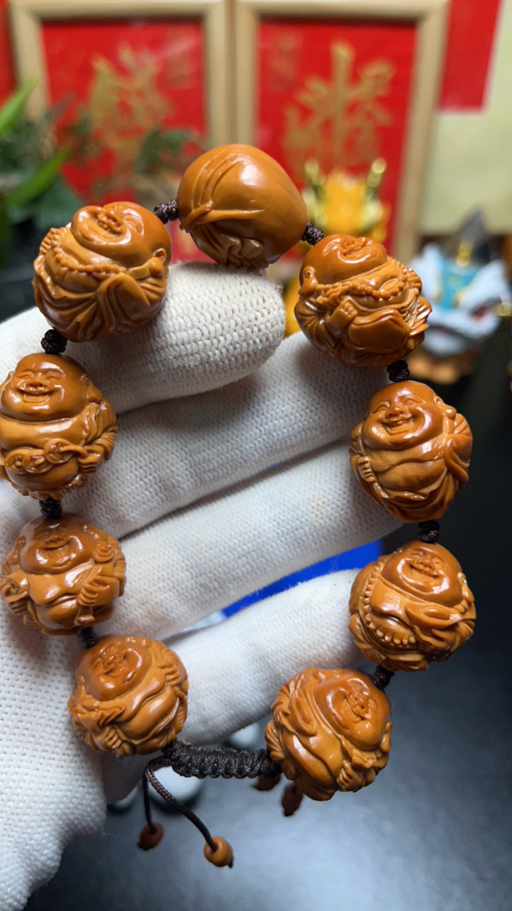2.0八宝弥勒橄榄核雕刻手串