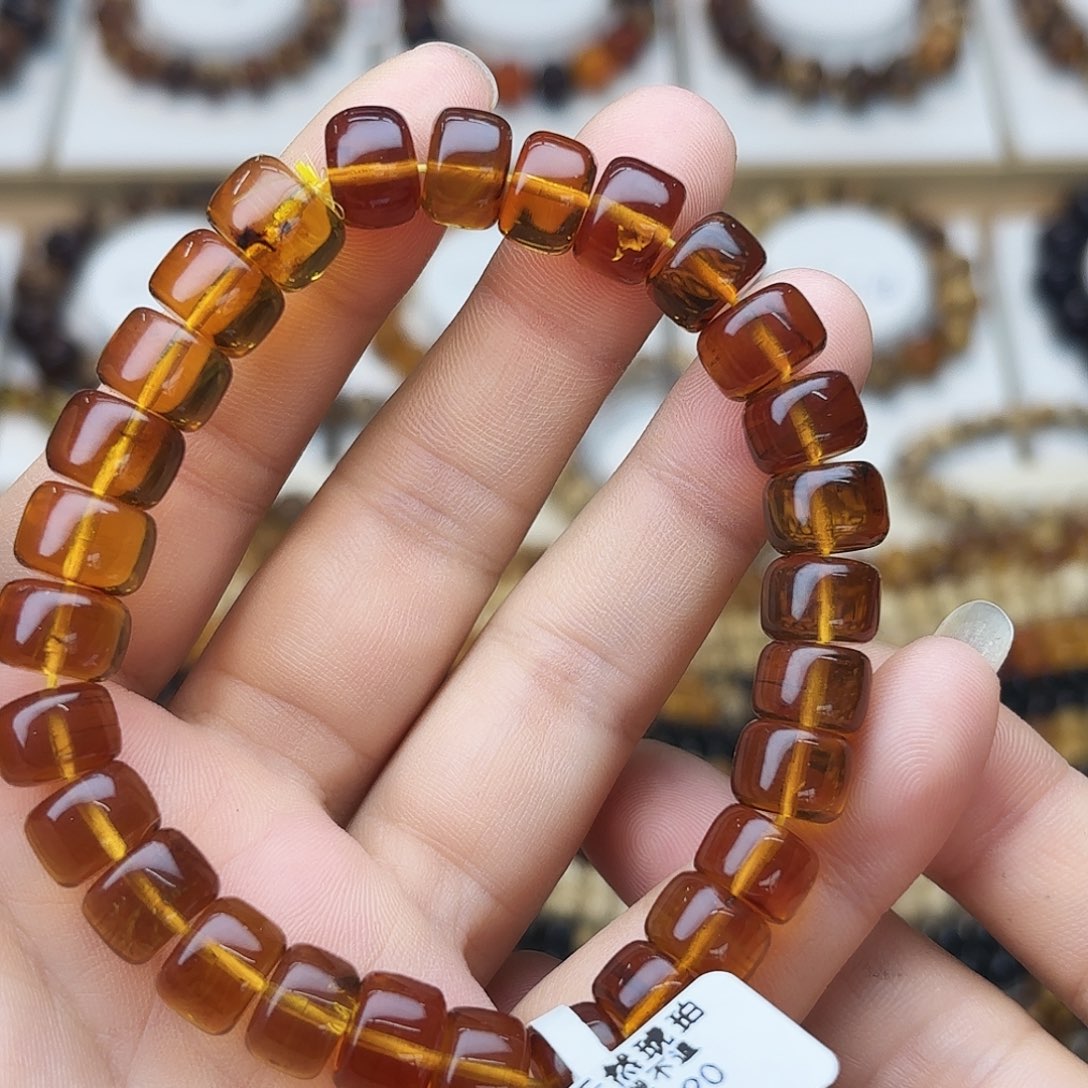 琥珀未镶嵌裸石十91532