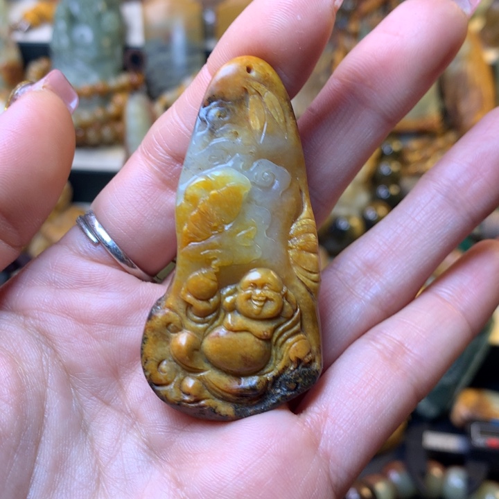 岫岩河磨玉（透闪石质玉）手链未镶嵌喜****福