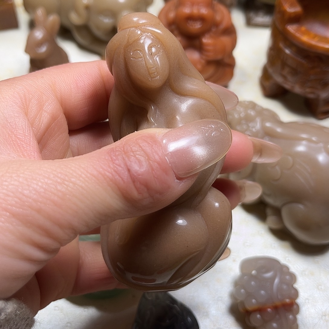 白玉菩提吊坠白玉菩提吊坠