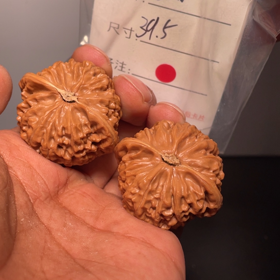 文玩核桃吊坠文玩核桃