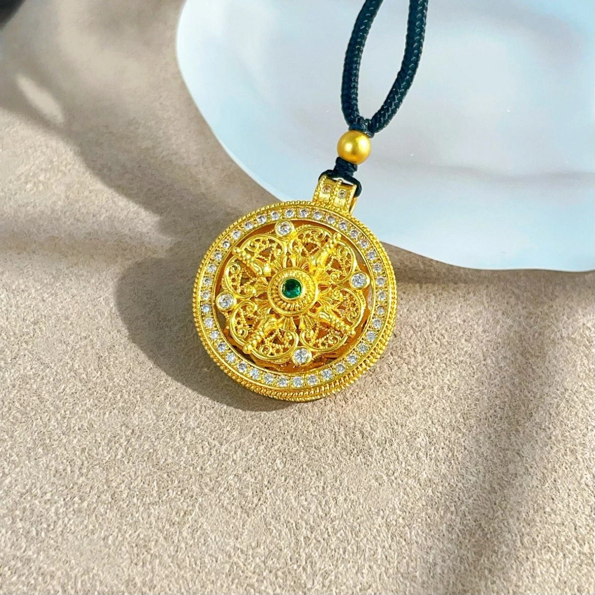 铜合金项链 HEMEI/赫美轻奢 四合福运转动罗盘项链