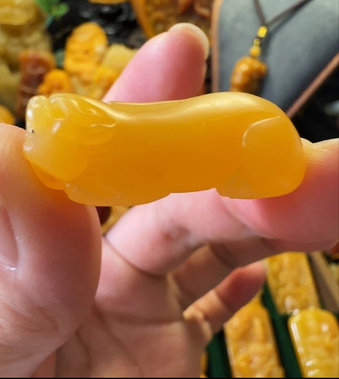 缅黄高冰小号貔貅