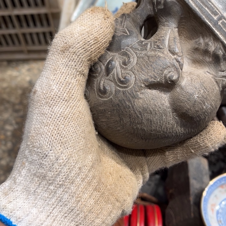 P***i一物一图，工艺品。