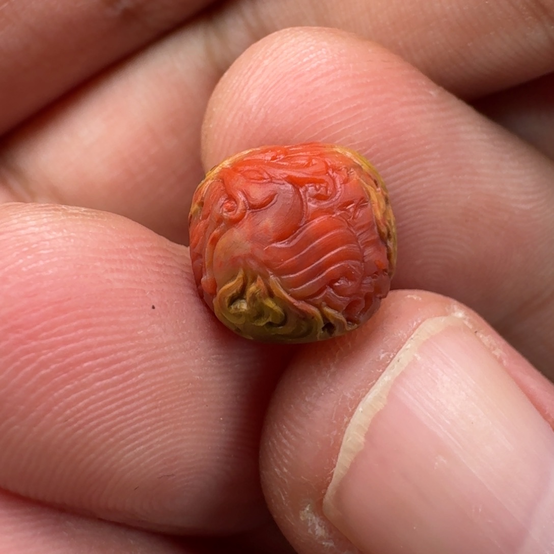 南红玛瑙包浆雕刻凤凰珠10.8mm未镶嵌