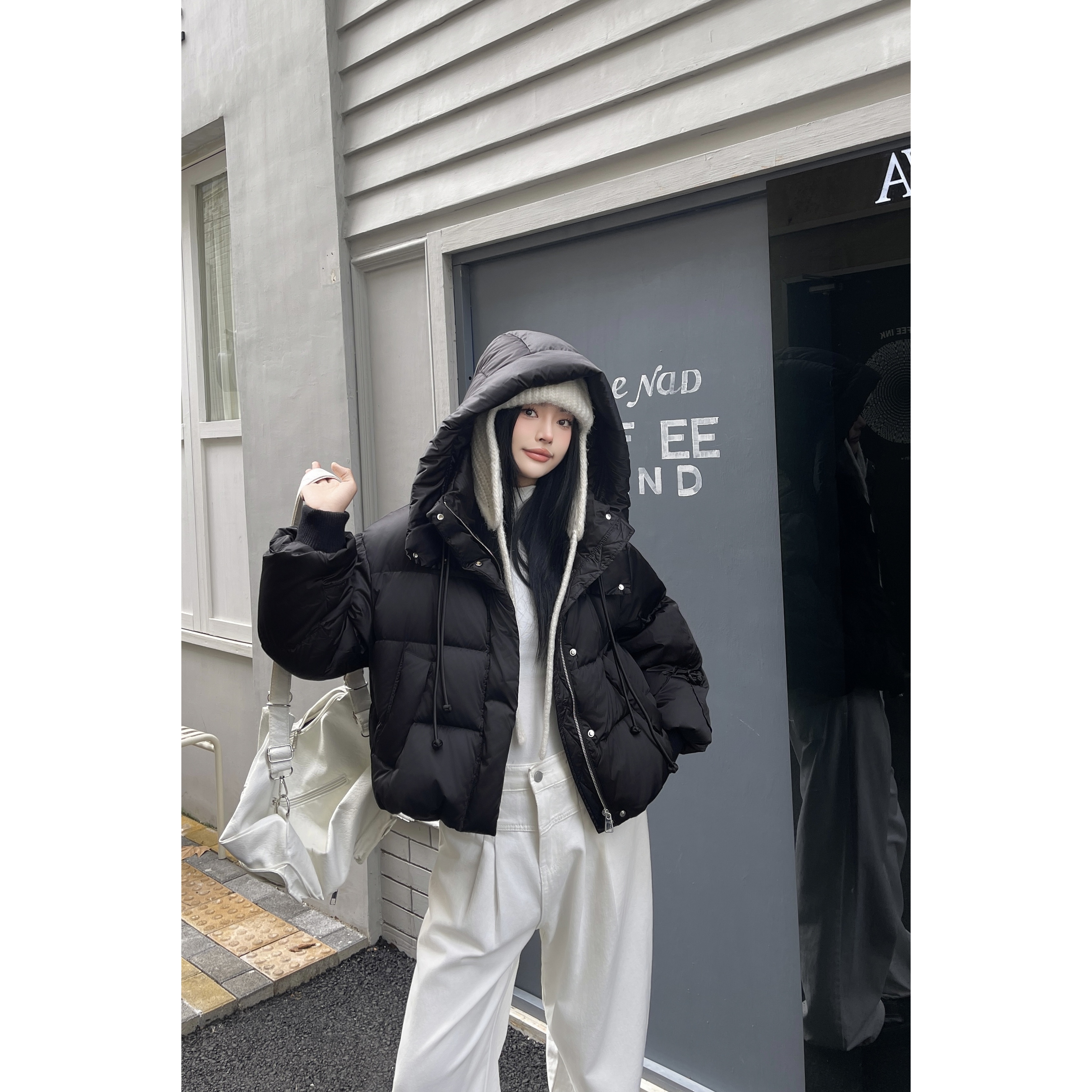 HISHIYU颜境精致奶乖系保暖抽绳设计感羽绒服88AW8670