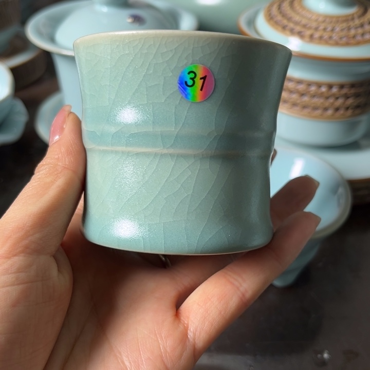 31号啦啦我摸摸摸摸哦啦啦