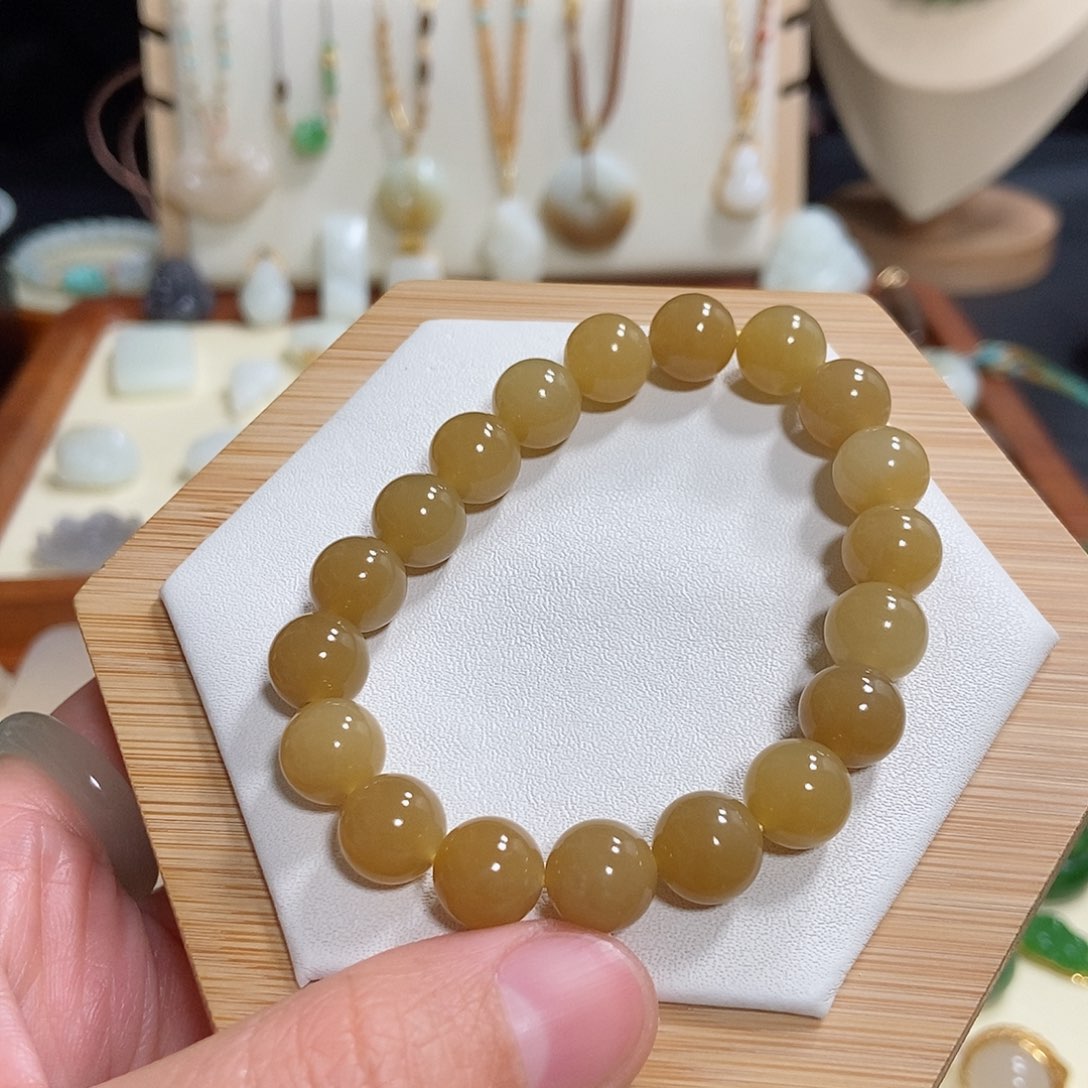 和田玉手串未镶嵌