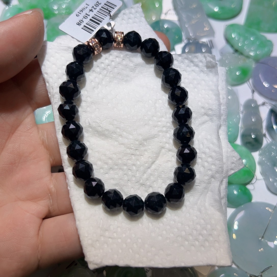 翡翠颈饰未镶嵌天然翡翠A货