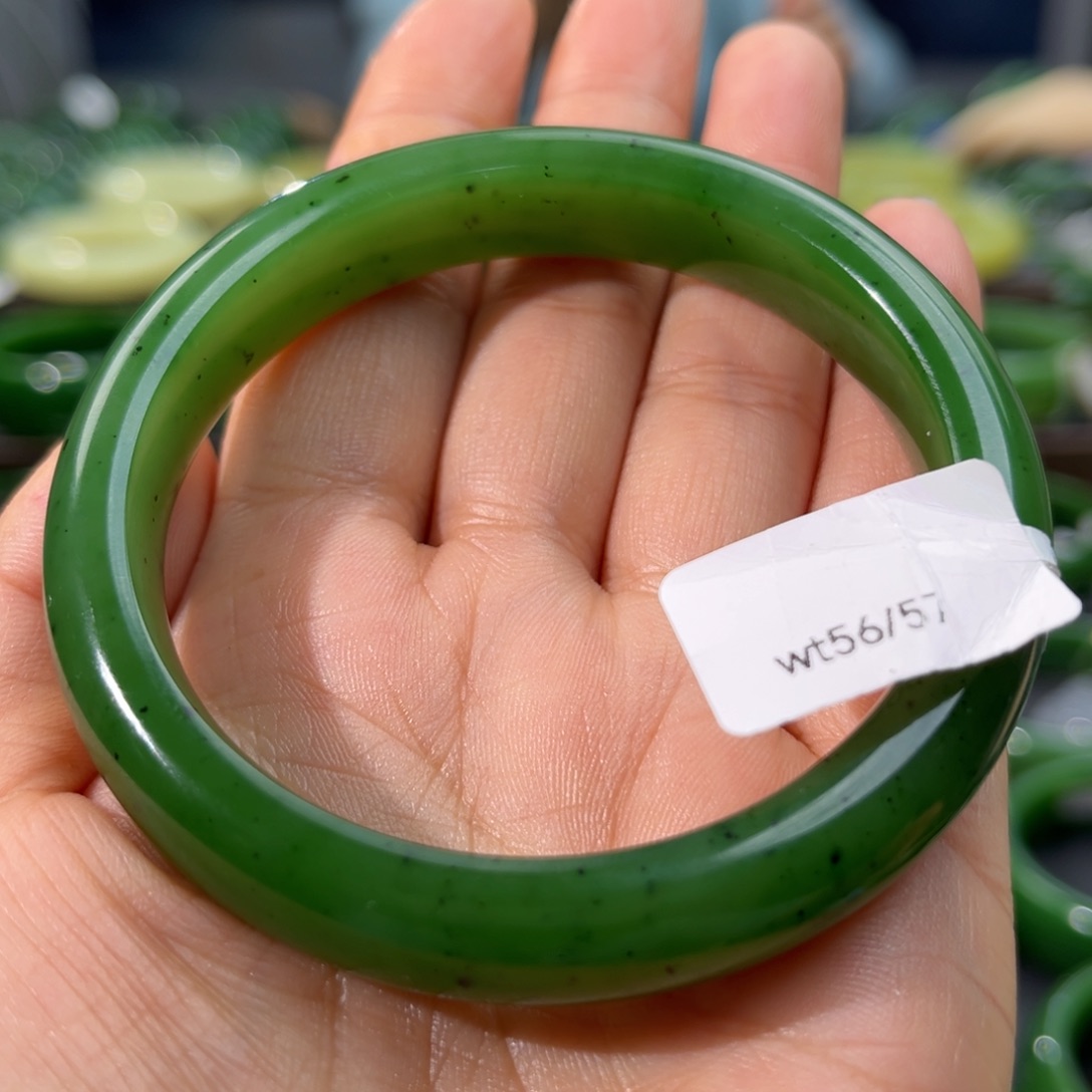和田玉（碧玉）手镯未镶嵌
