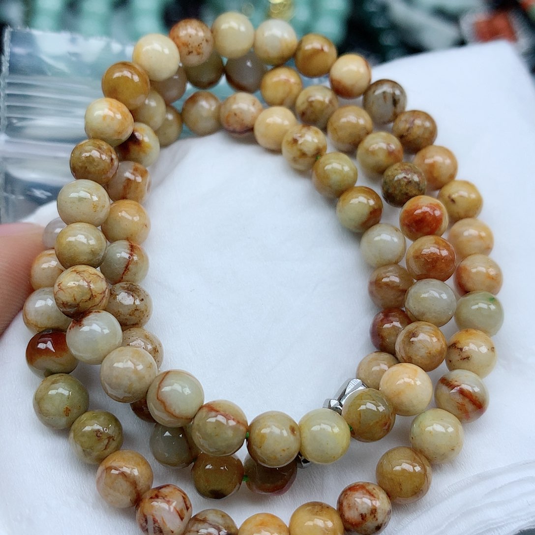 翡翠颈饰未镶嵌手串