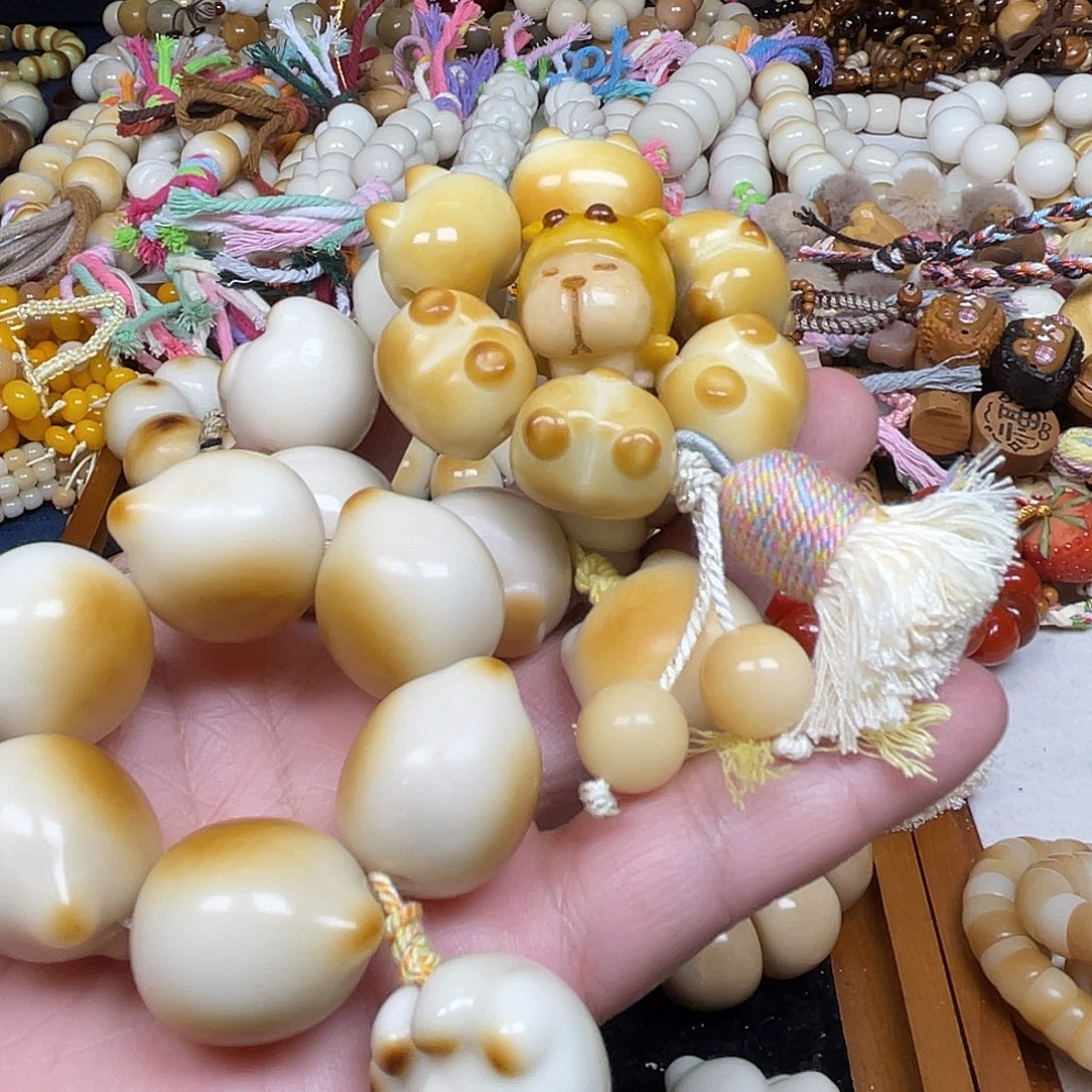 吊坠菩提根/象牙果象牙果