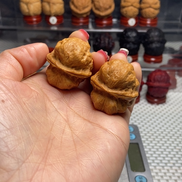 文玩核桃把件没****包53玉龙金蟾