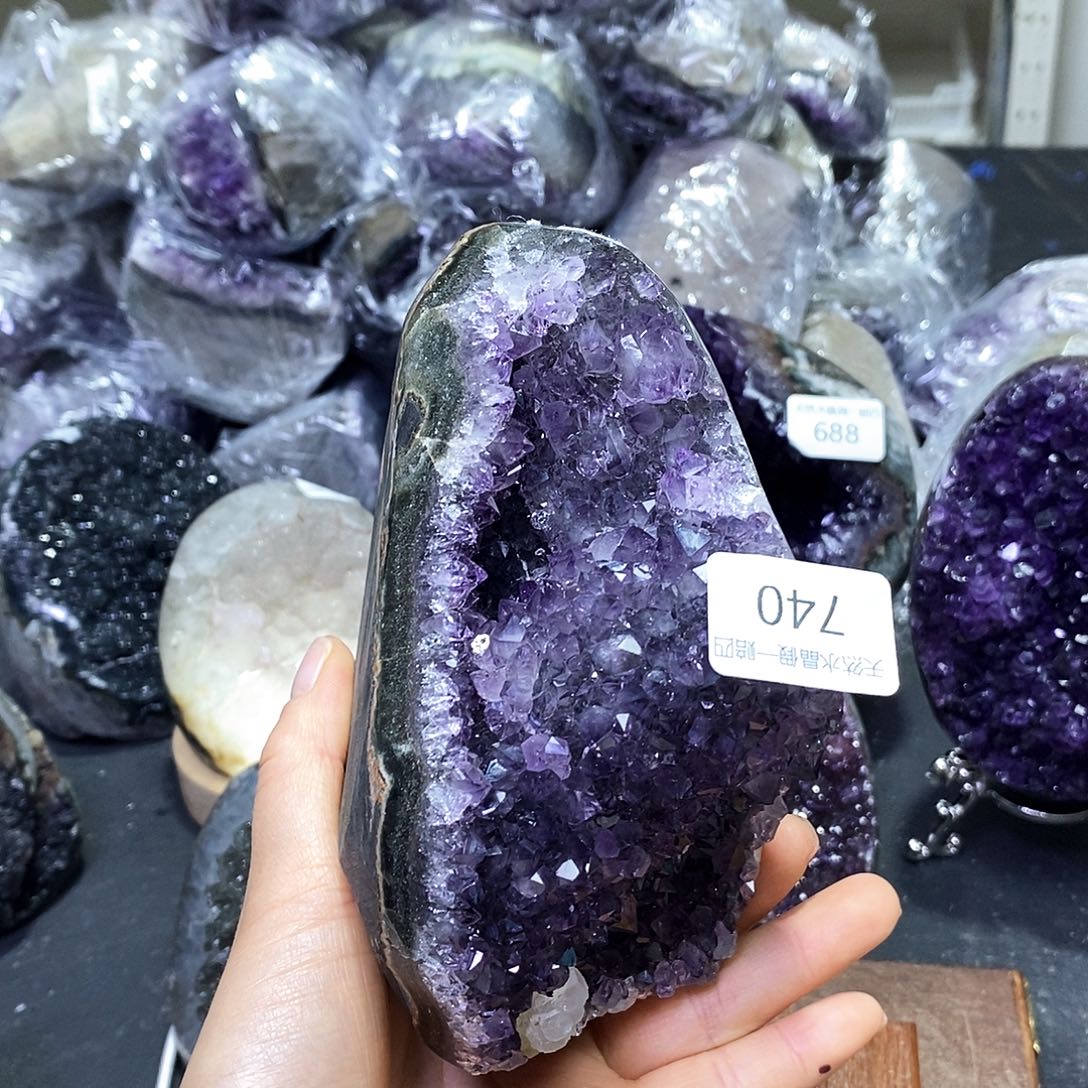 水晶大型摆件（非配饰）未镶嵌