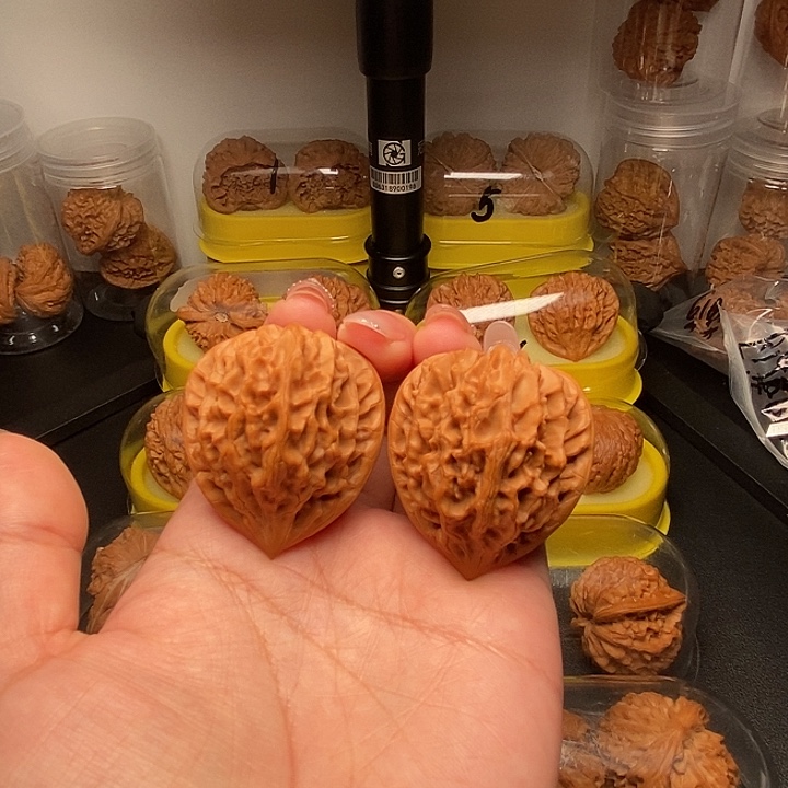 39高尖深凹底龙门涧       
