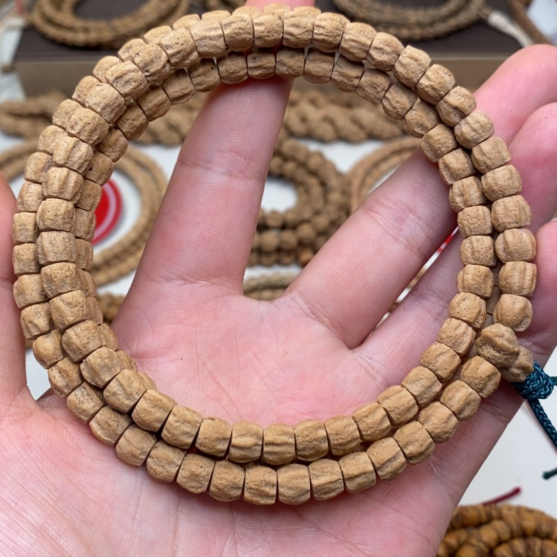 柏香籽/百香籽吊坠