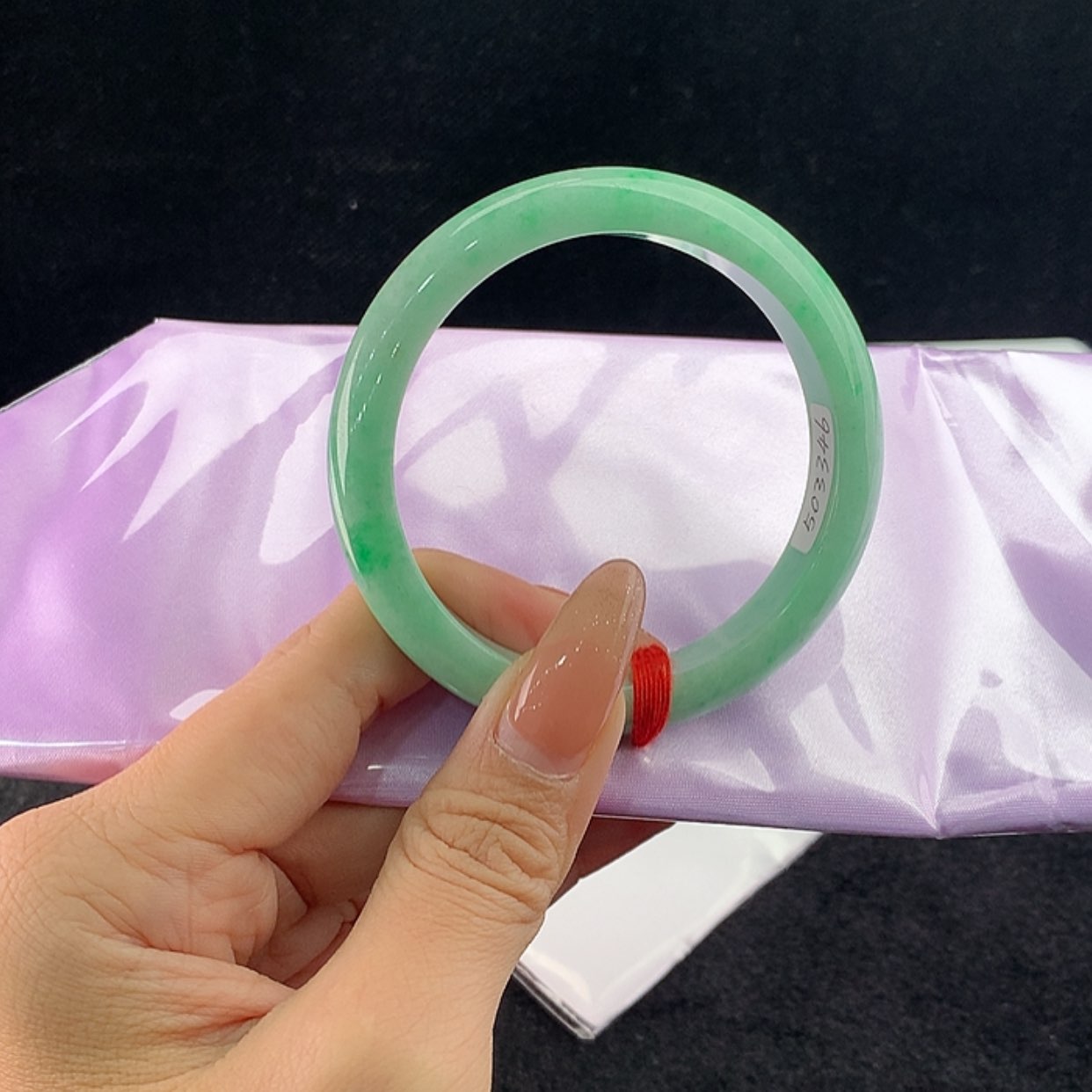 【闪购商品】未镶嵌手镯翡翠正57