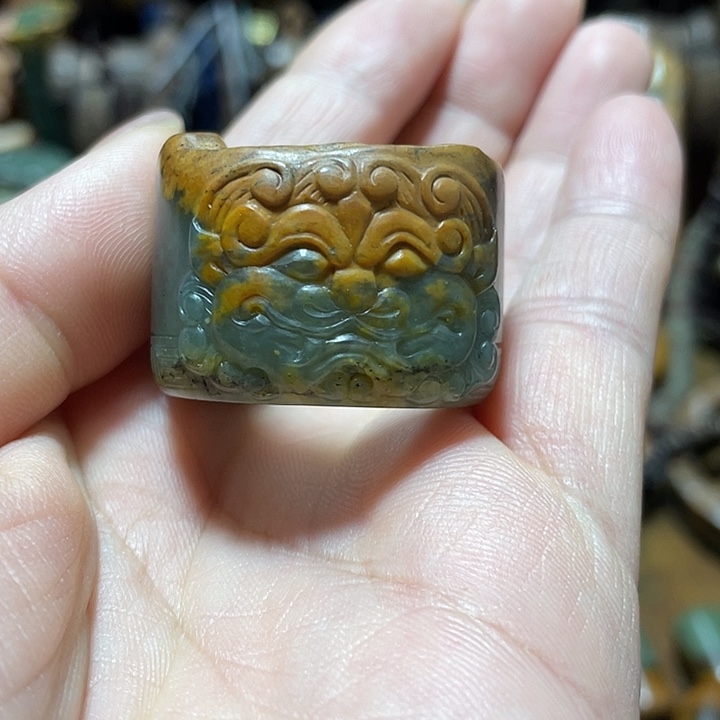 岫岩河磨玉（透闪石质玉）未镶嵌挂件童**太