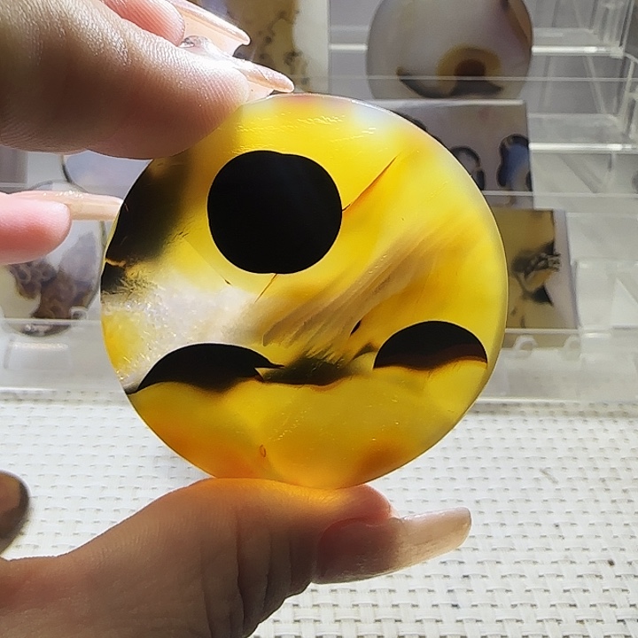 玛瑙/玉髓未镶嵌珠宝奇石