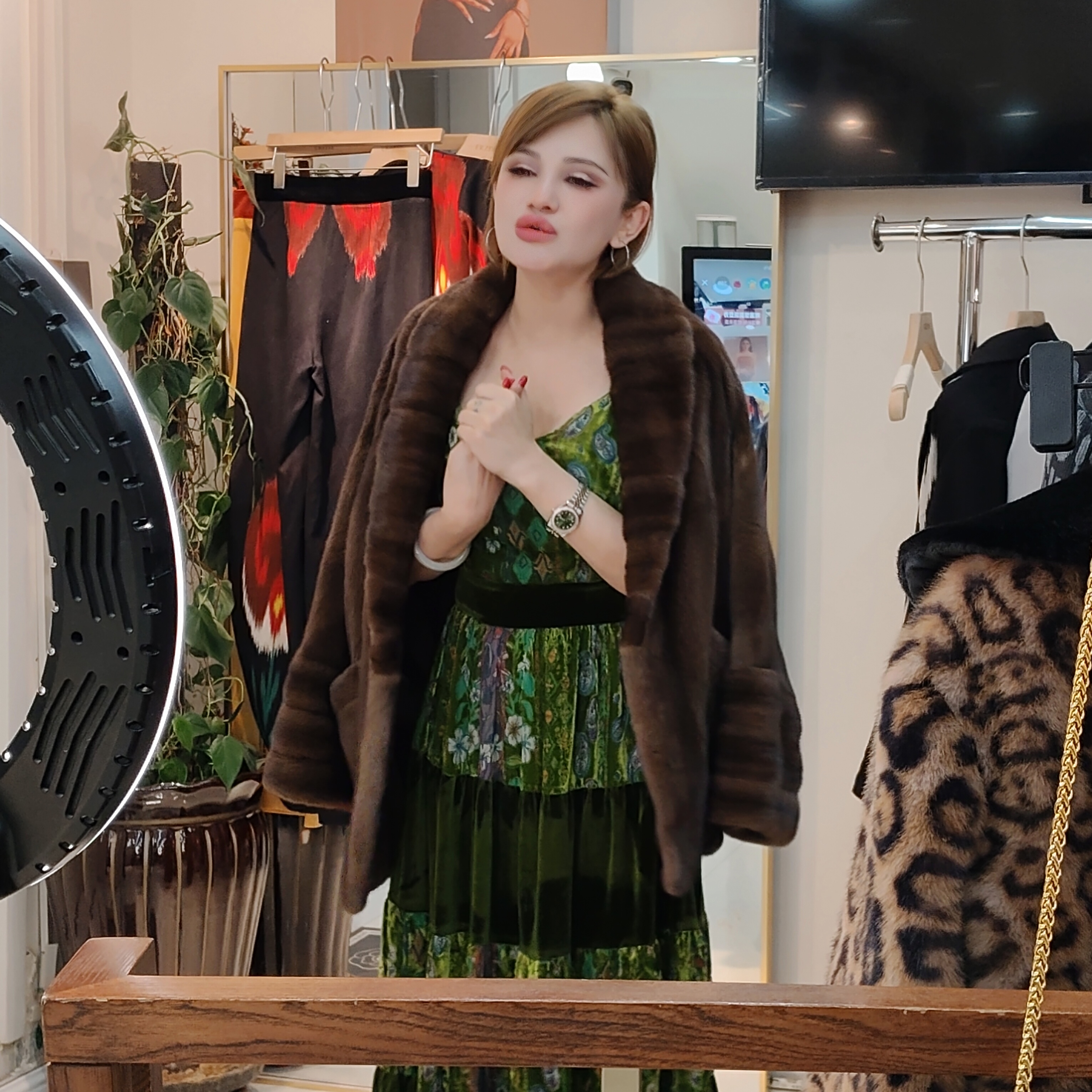 绿色 supari 连衣裙