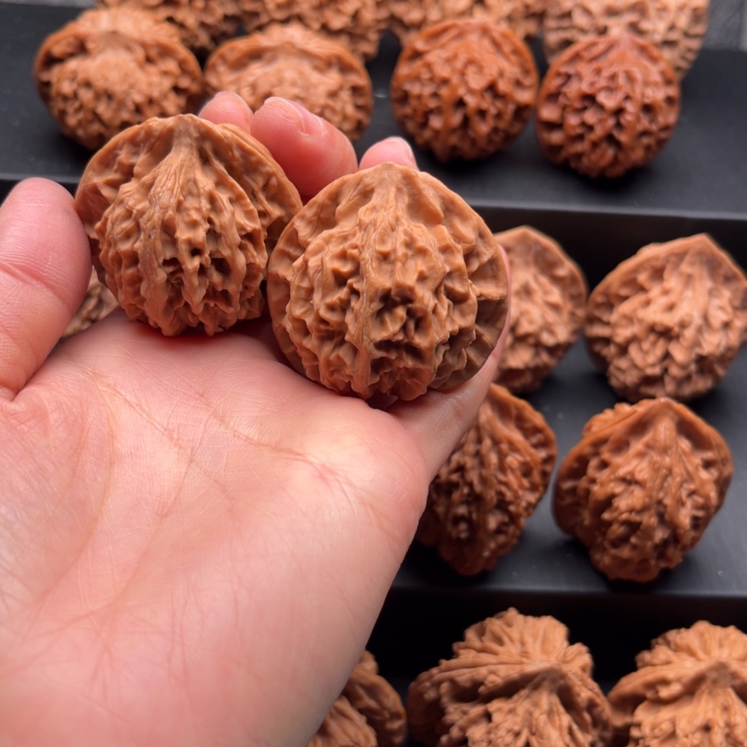 岁***故把件文玩核桃金公子