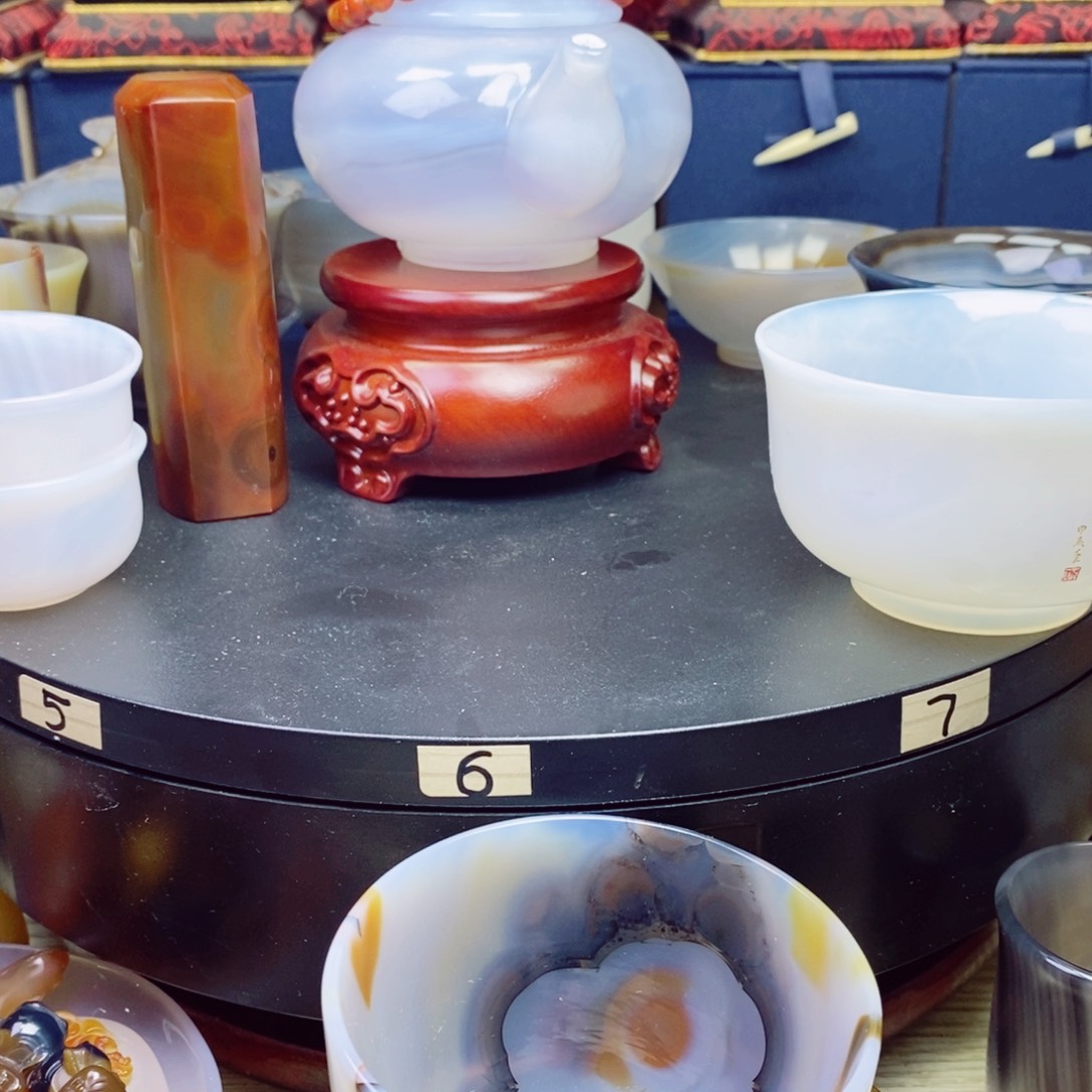 未镶嵌茶具玛瑙/玉髓铁*