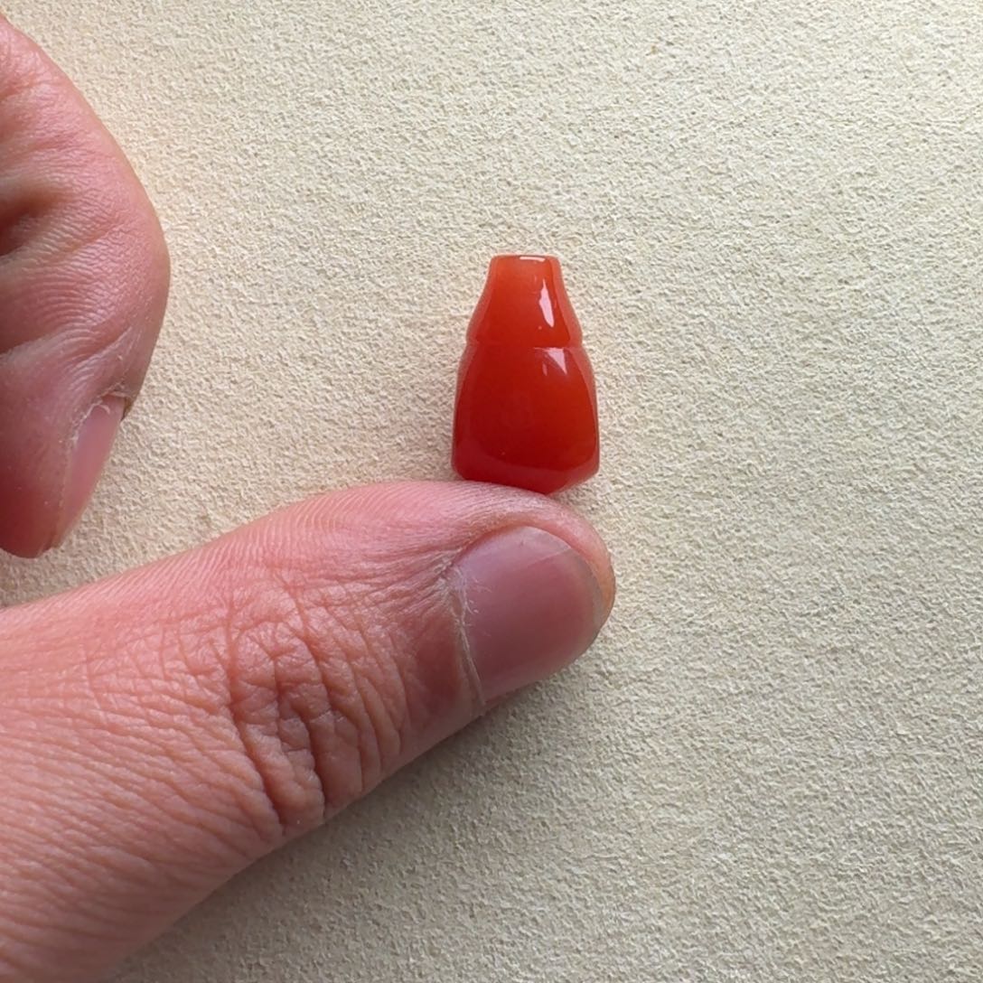 南红玛瑙三通对孔11.6未镶嵌