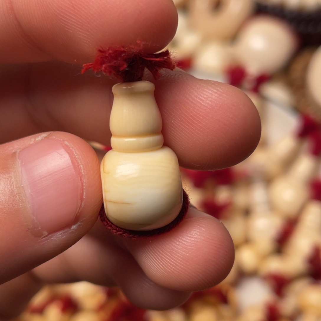 高***鹤牛骨吊坠哈哈哈哈