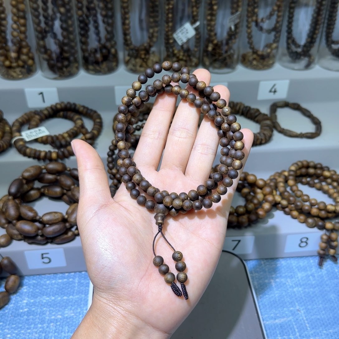 沉香手串江*金沙叶0.6多圈虫漏15+