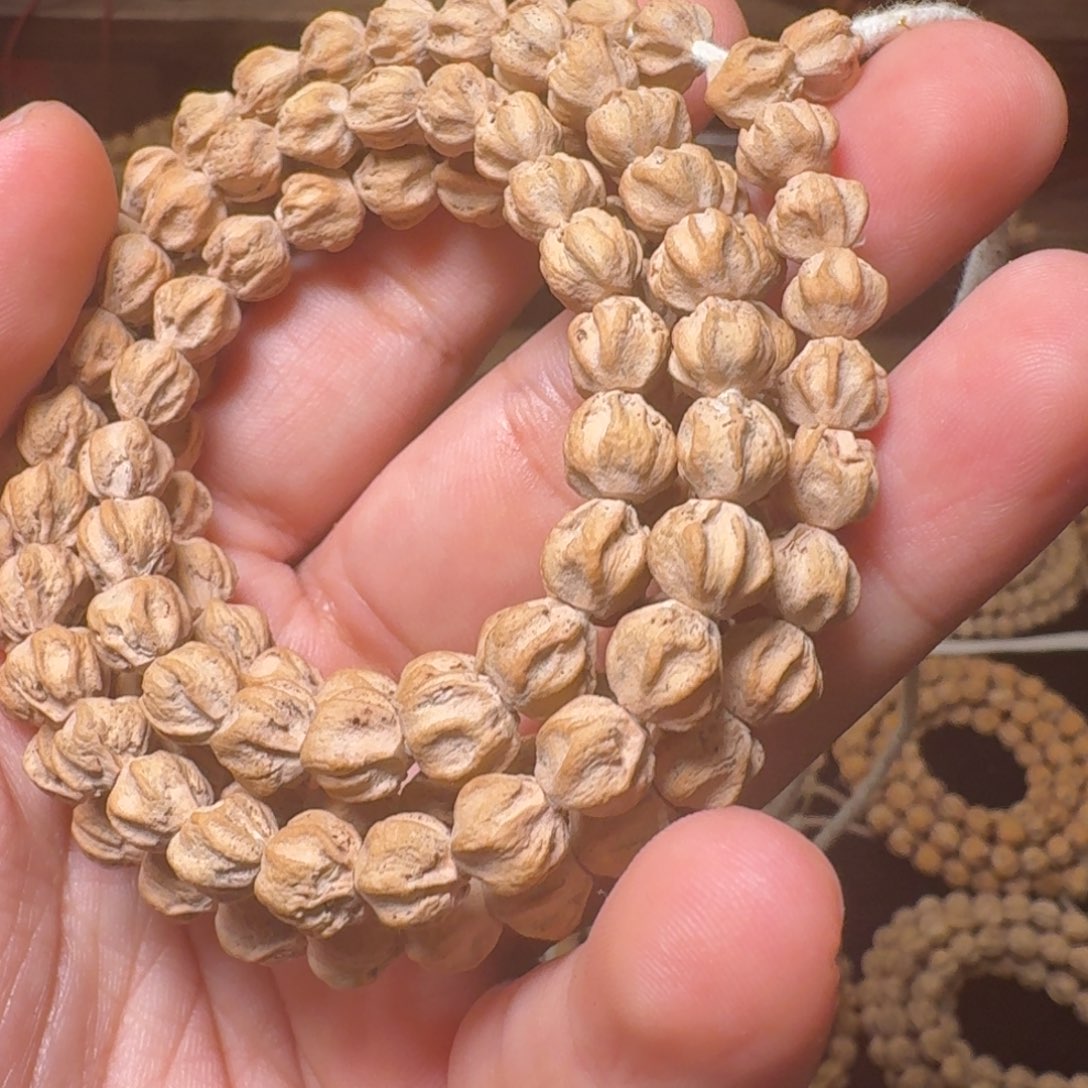 柏香籽/百香籽吊坠冰*