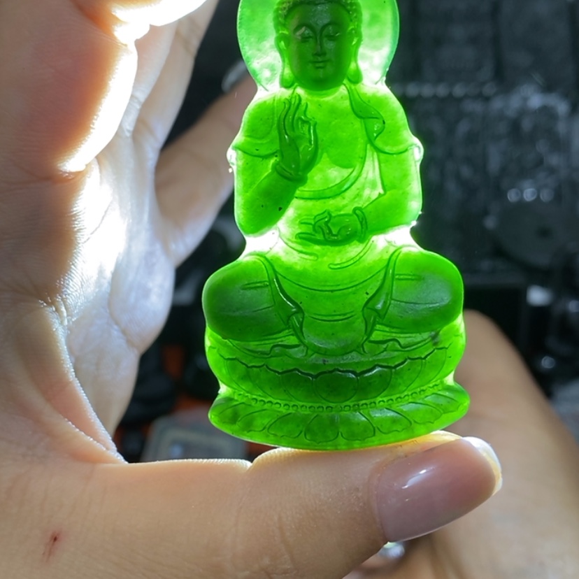 【闪购商品】未镶嵌蛇纹石玉颈饰