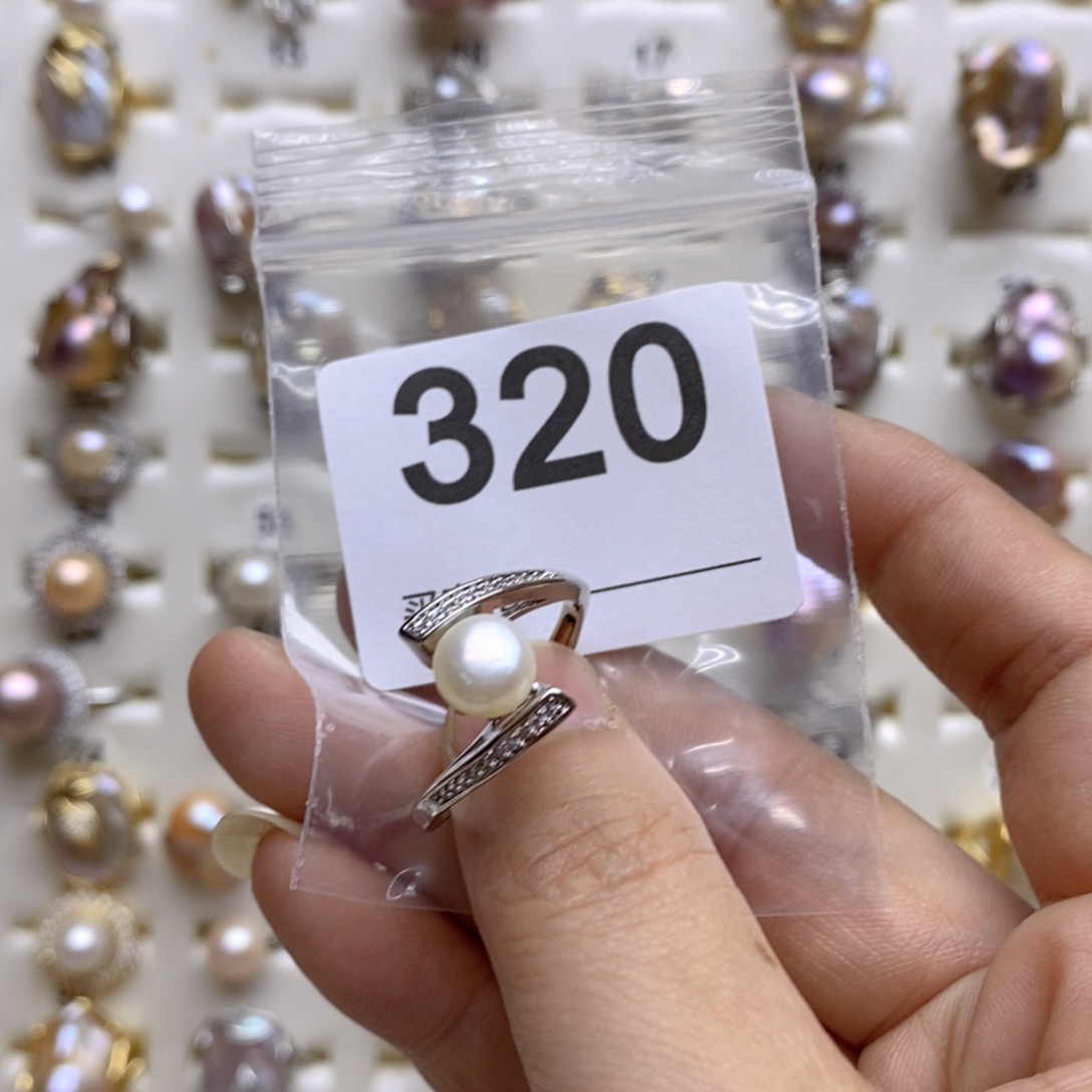 淡水珍珠颈饰未镶嵌320