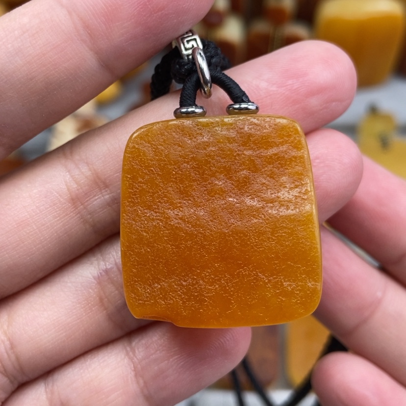 【闪购商品】琥珀珠宝奇石未镶嵌