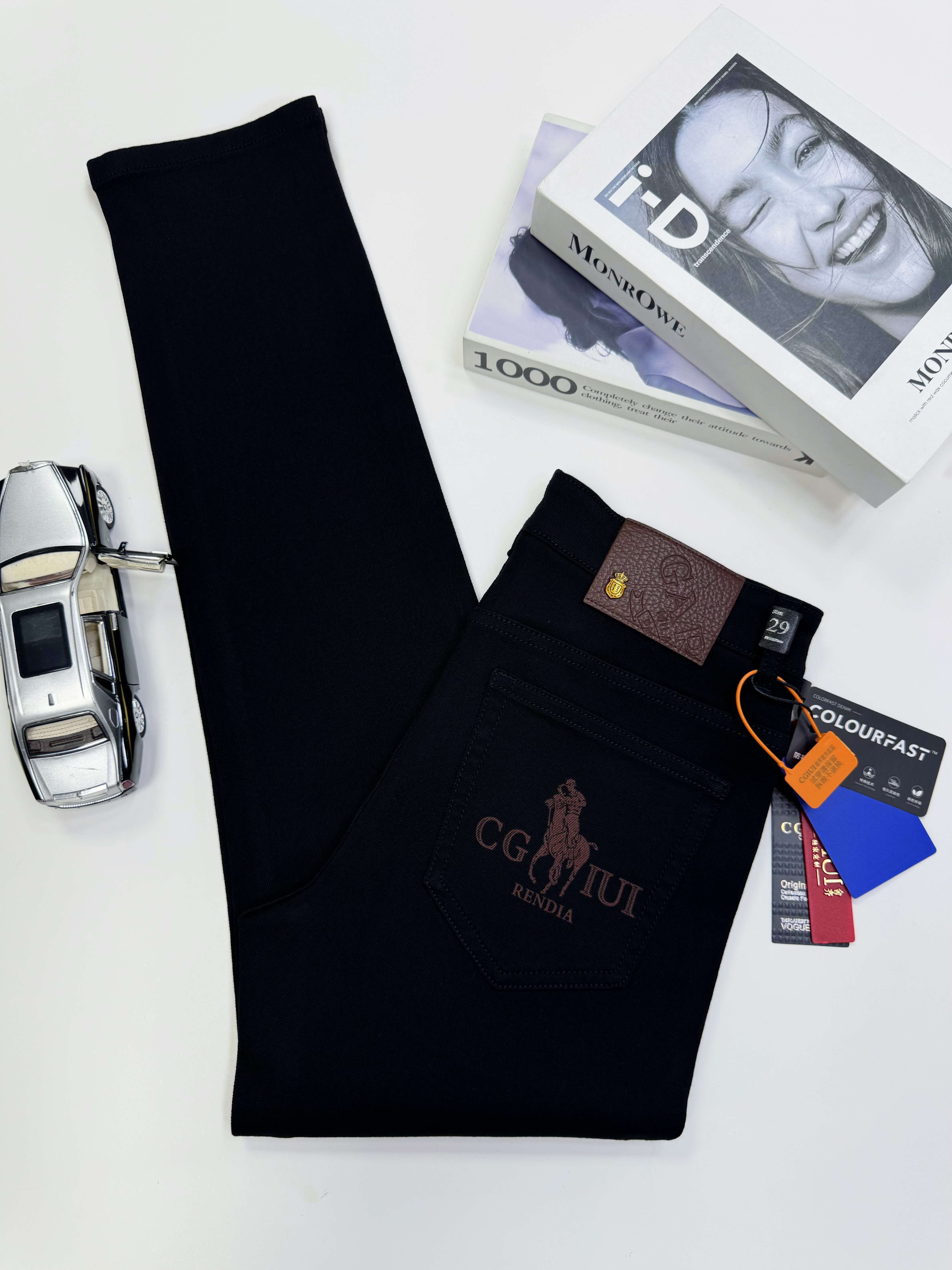 2025时尚新款修身黑色轻奢极简风男款裤子牛仔裤直筒男装男士百搭