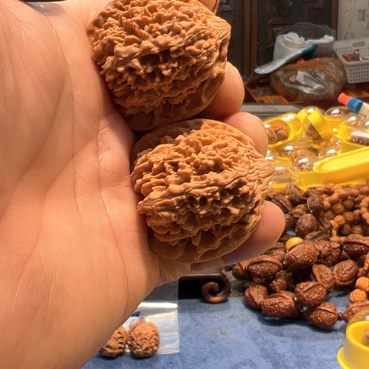 文玩核桃把件全品满天星