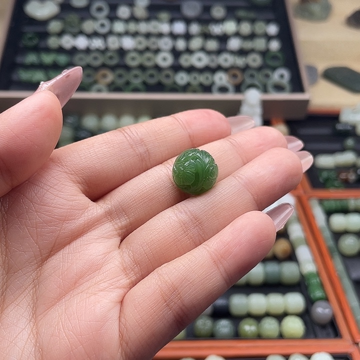 和田玉（糖玉）未镶嵌珠宝半成品