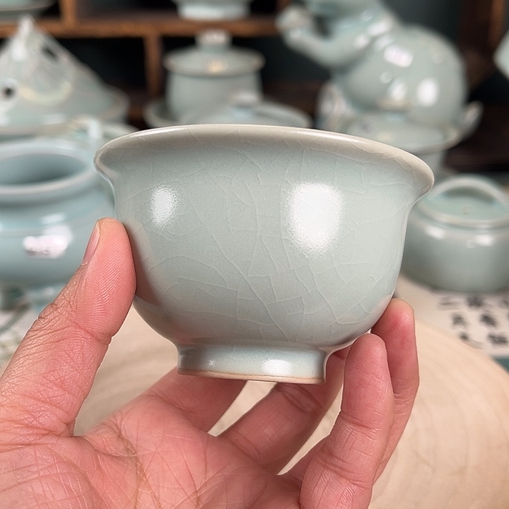 杯仿古月白釉体验原产地原矿釉汝瓷