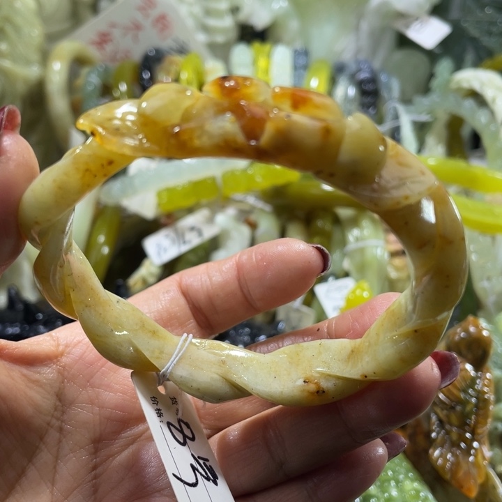 岫玉未镶嵌手镯63