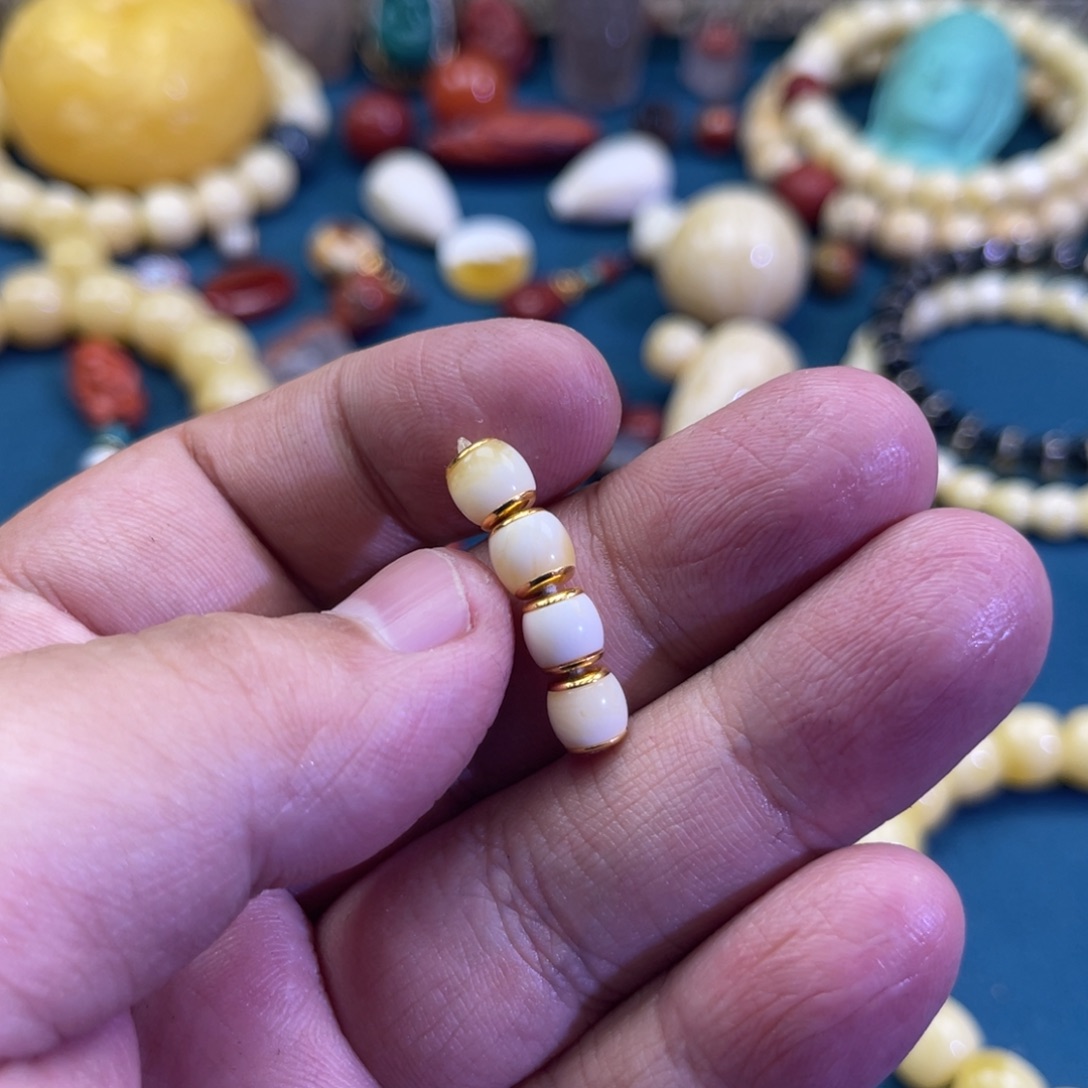 南红玛瑙未镶嵌珠宝奇石9