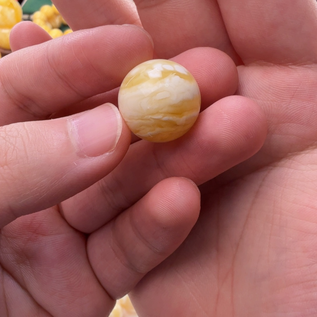 琥珀裸石未镶嵌18m虎皮纹单珠