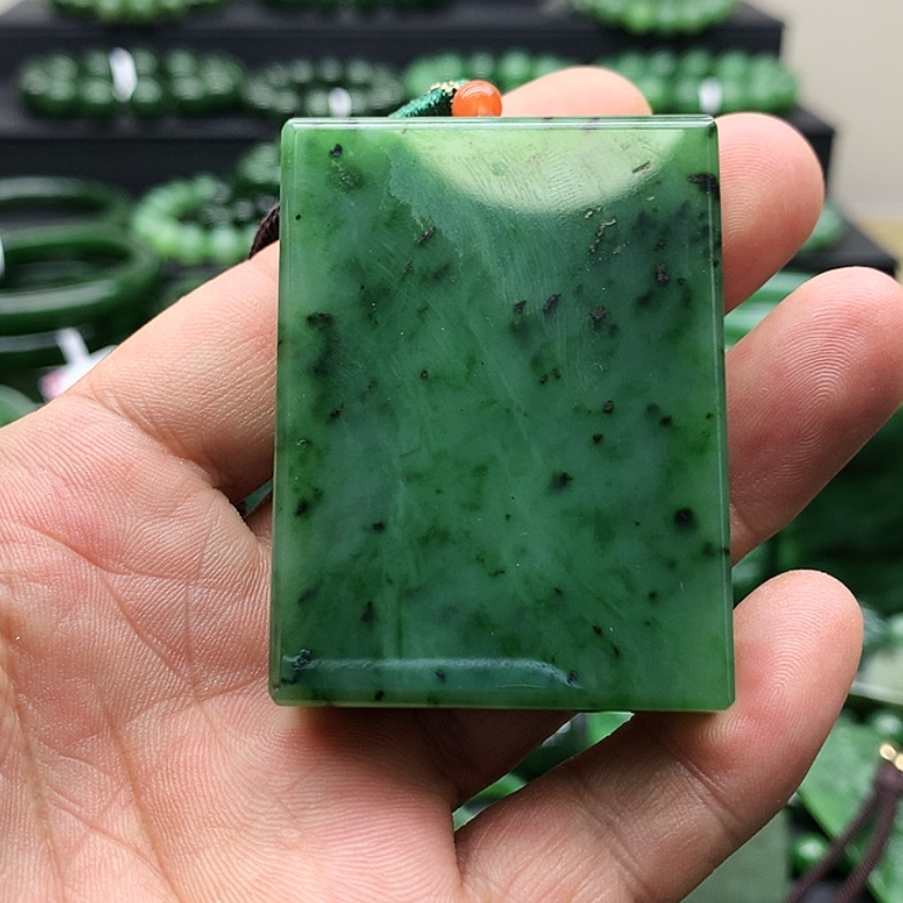 【闪购商品】和田玉（碧玉）颈饰未镶嵌大*大