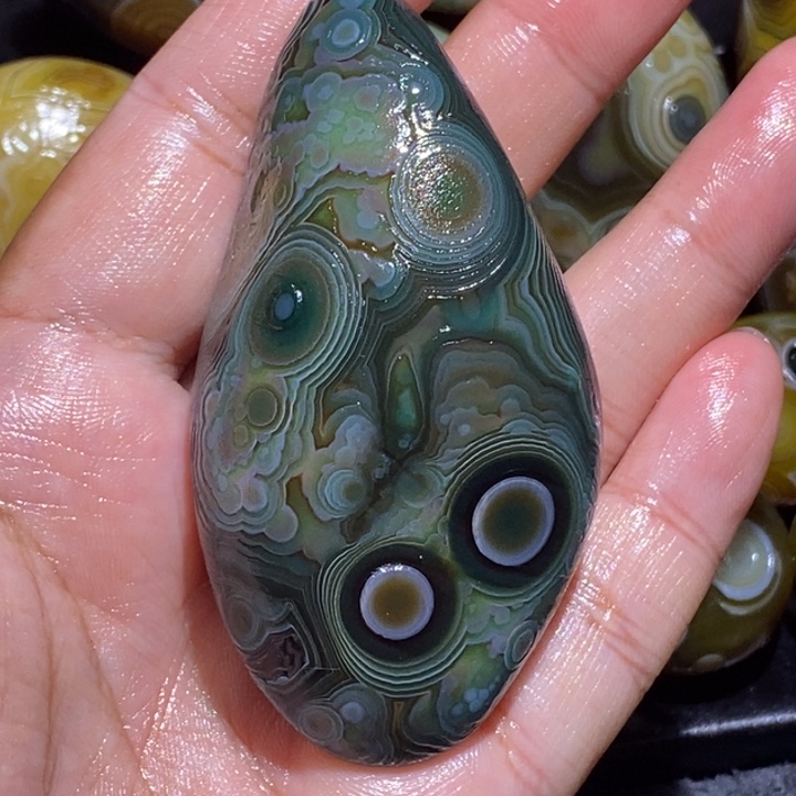 皇***岸玛瑙/玉髓未镶嵌珠宝半成品