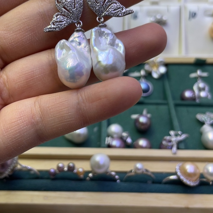 淡水珍珠耳饰合金