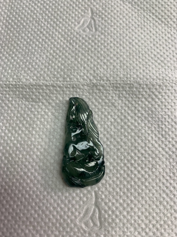 玉如军意翡翠珠宝